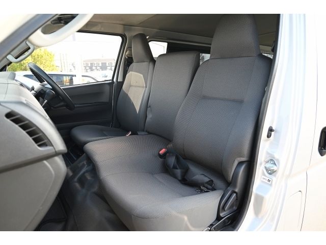 TOYOTA HIACE van 1.15t 2WD 2020