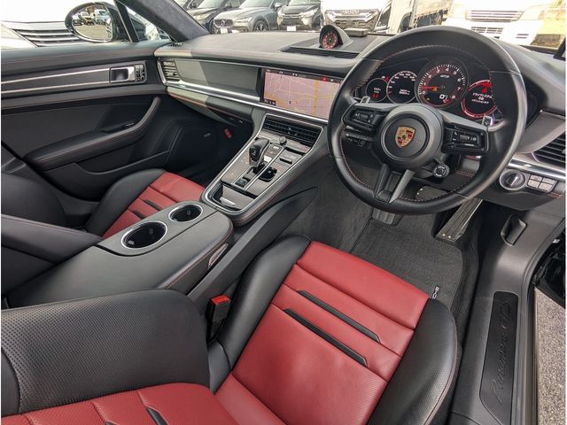 PORSCHE PORSCHE PANAMERA 2021