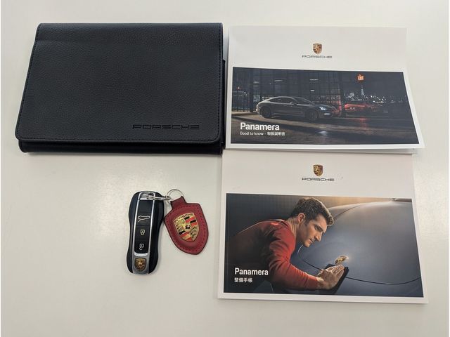 PORSCHE PORSCHE PANAMERA 2021