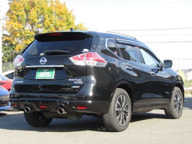 NISSAN X-TRAIL HYBRID 2WD 2017