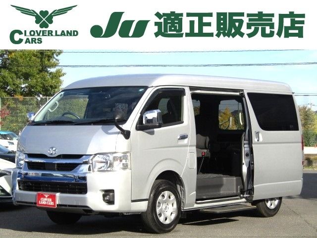 TOYOTA HIACE wagon 4WD 2024