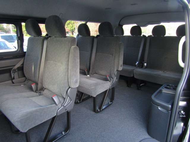 TOYOTA HIACE wagon 4WD 2025