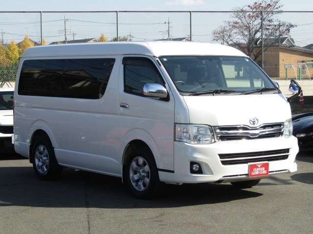 TOYOTA HIACE wagon 2011