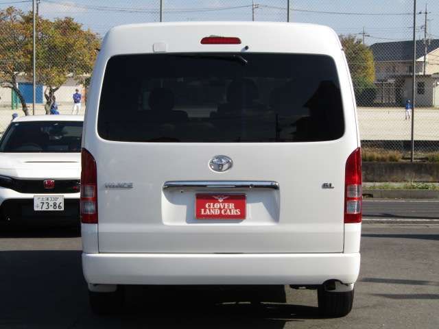 TOYOTA HIACE wagon 2011