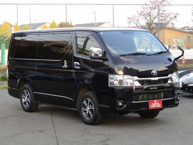 TOYOTA HIACE van 4WD 2022