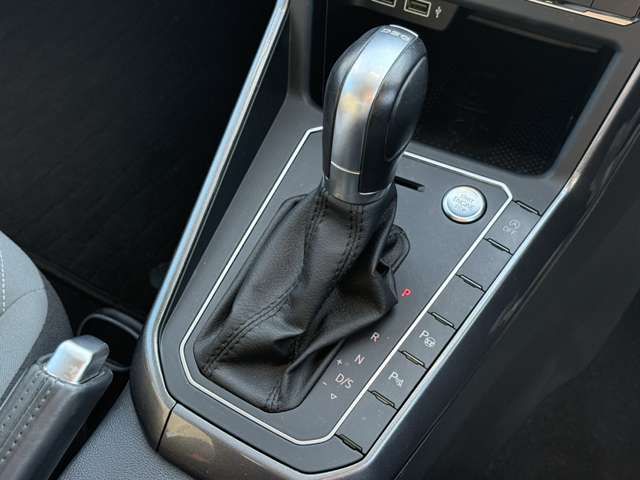 VOLKSWAGEN VOLKSWAGEN POLO 2019