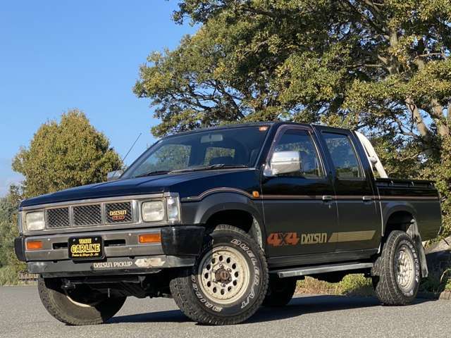 NISSAN DATSUN 4WD 1989