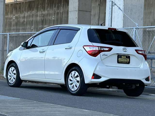 TOYOTA VITZ 2019