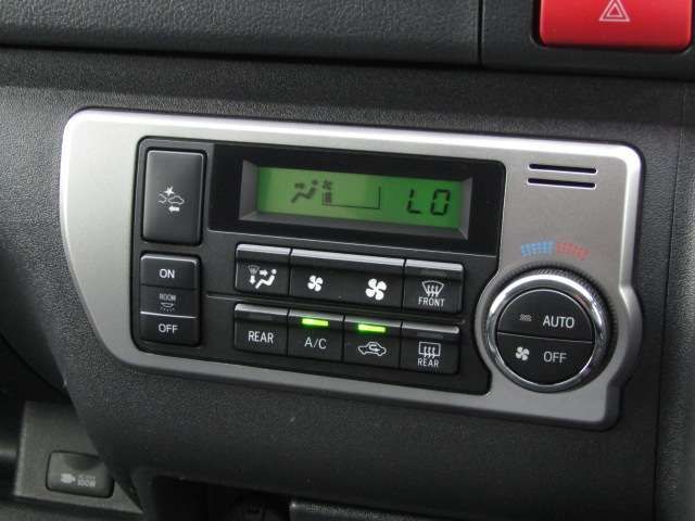 TOYOTA HIACE wagon 4WD 2022