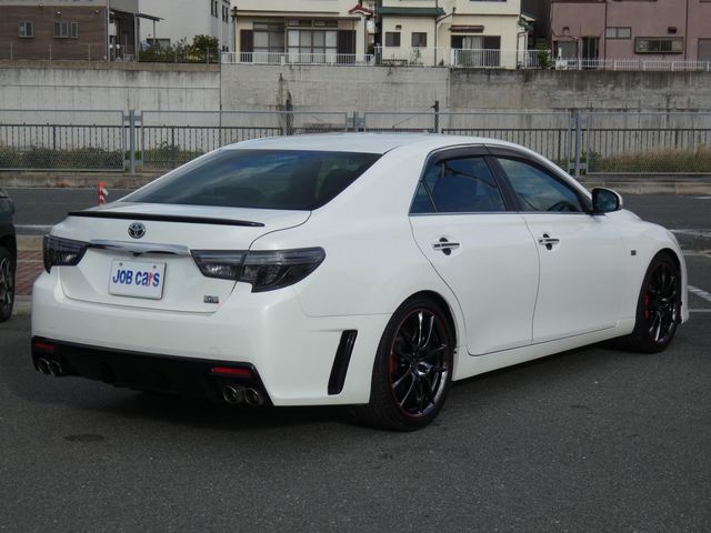 TOYOTA MARK X 2016