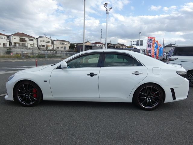 TOYOTA MARK X 2016