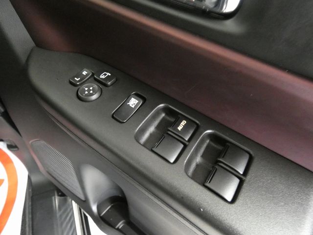 SUZUKI Spacia custom 4WD 2024