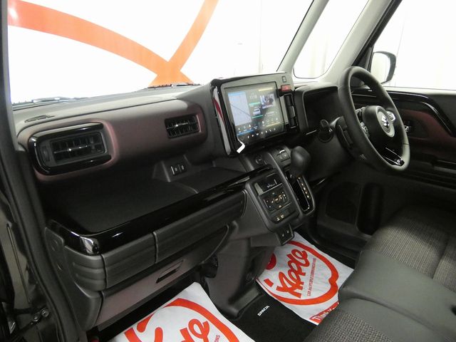 SUZUKI Spacia custom 4WD 2024