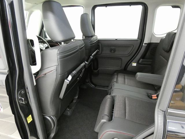 SUZUKI Spacia custom 4WD 2024