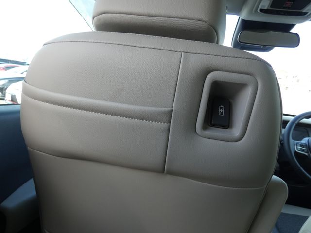 HONDA FREED e:HEV 2025