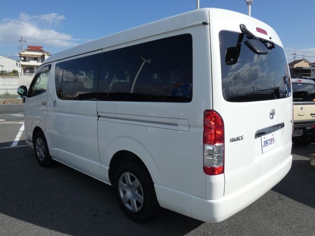TOYOTA HIACE wagon 2016
