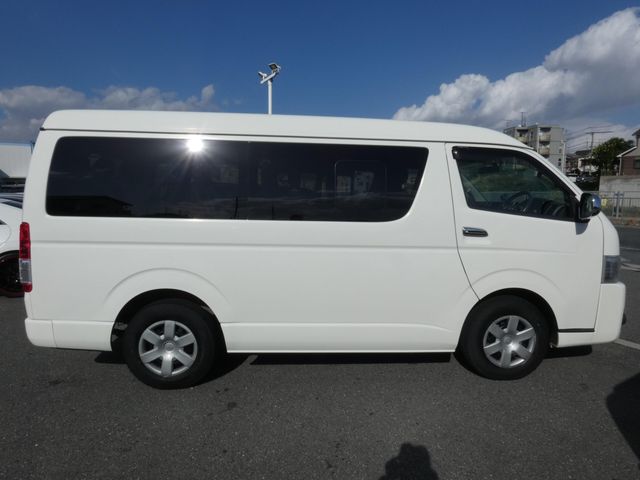 TOYOTA HIACE wagon 2016