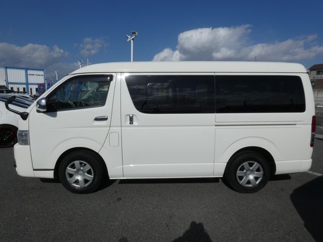 TOYOTA HIACE wagon 2016