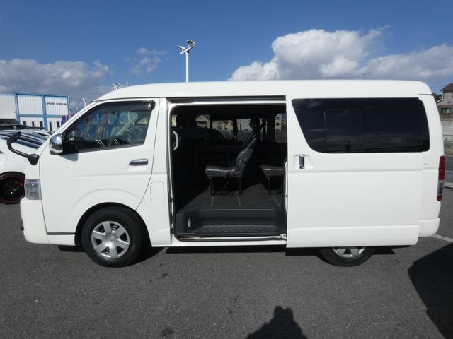 TOYOTA HIACE wagon 2016