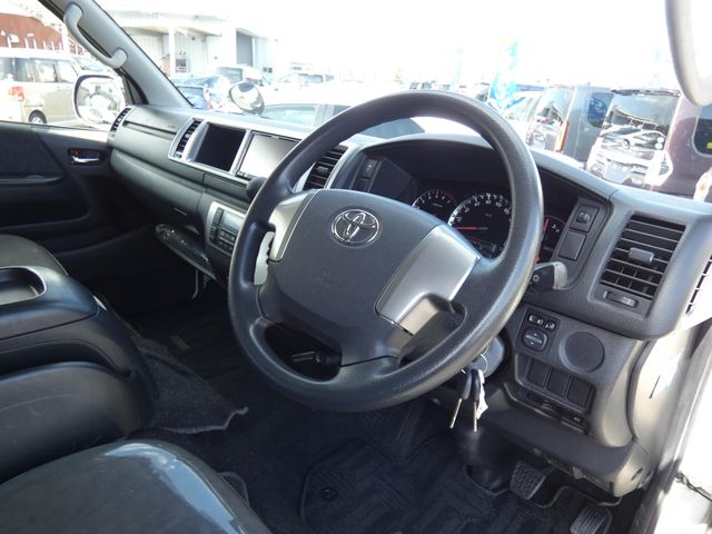 TOYOTA HIACE wagon 2016
