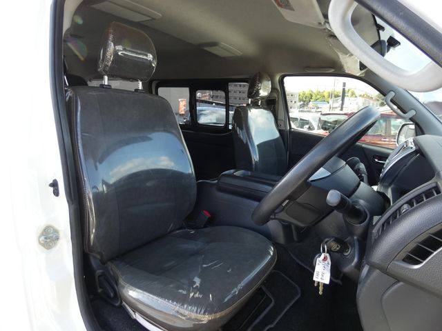 TOYOTA HIACE wagon 2016