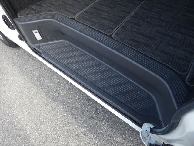 TOYOTA HIACE wagon 2016