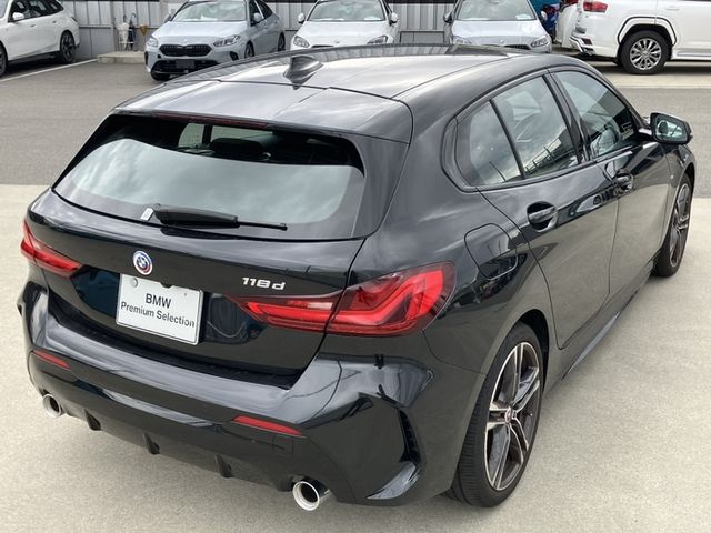 BMW BMW 1series 2023