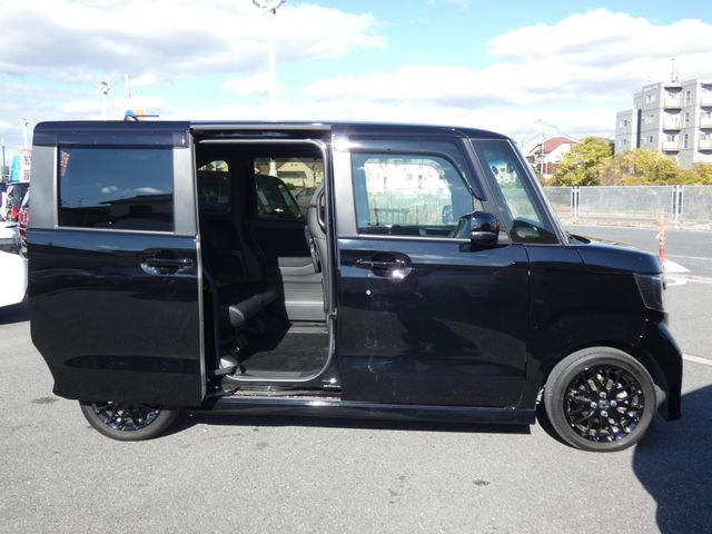 HONDA N BOX CUSTOM 2023