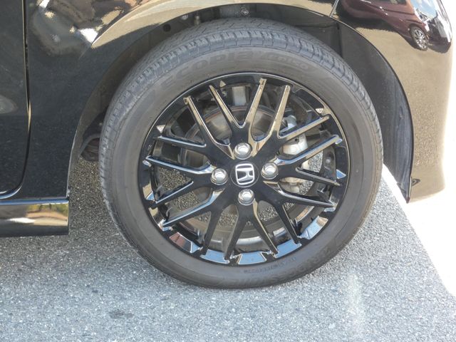 HONDA N BOX CUSTOM 2023