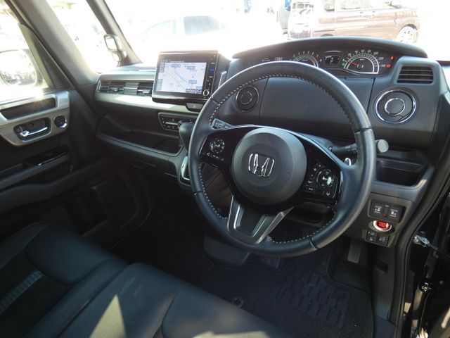 HONDA N BOX CUSTOM 2023