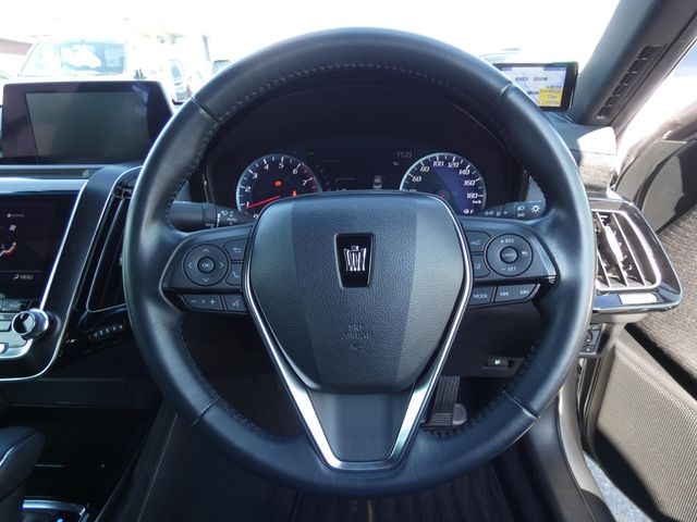 TOYOTA CROWN sedan 2018