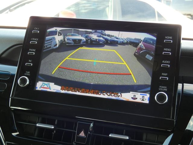 TOYOTA CAMRY HYBRID 2021