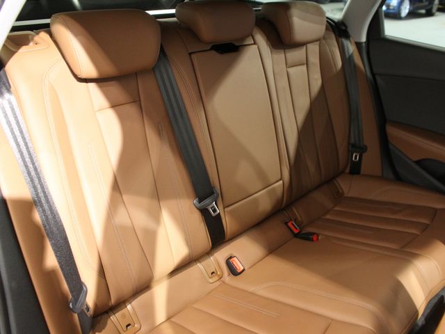 AUDI AUDI A4 AVANT 2025