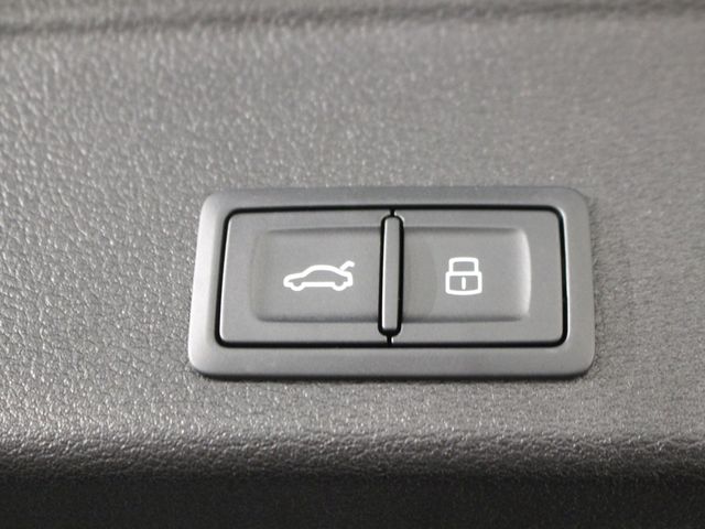 AUDI AUDI A4 AVANT 2025