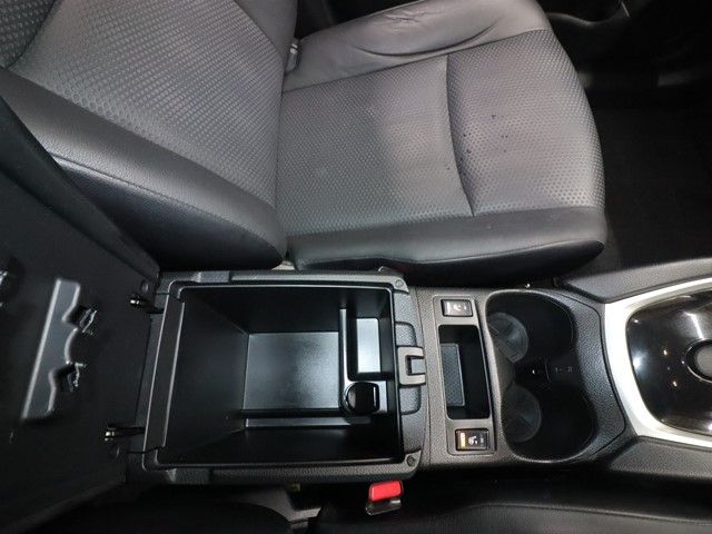 NISSAN X-TRAIL 2WD 2015