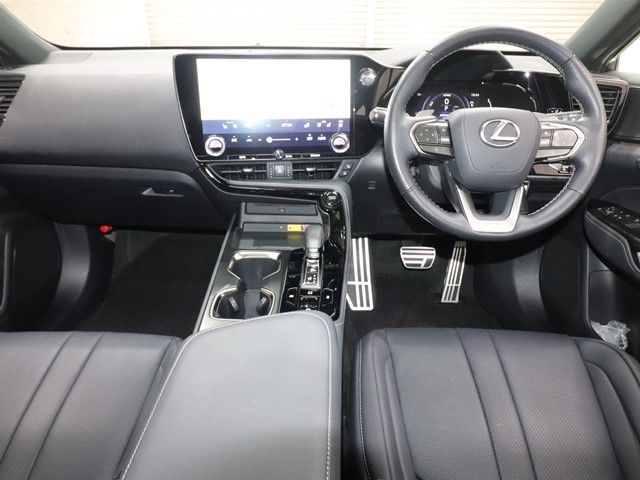 TOYOTA LEXUS NX350h 2023