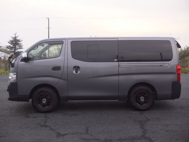 NISSAN NV350 CARAVAN 4WD 2022