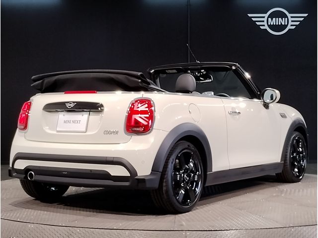 BMW MINI COOPER open 2023