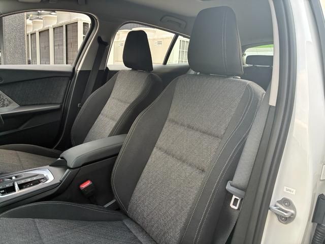 BMW BMW 1series 2025