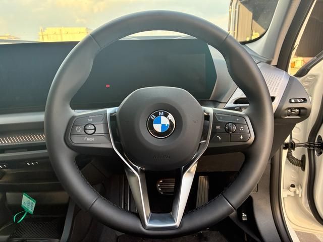 BMW BMW 1series 2025
