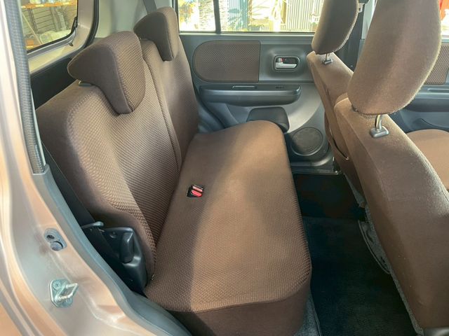 SUZUKI ALTO LAPIN 2014