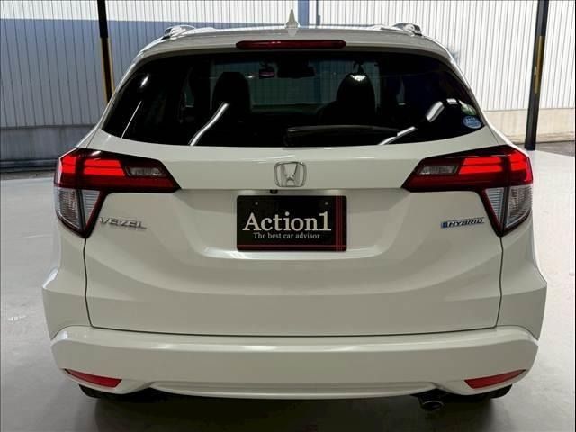 HONDA VEZEL HYBRID 2017