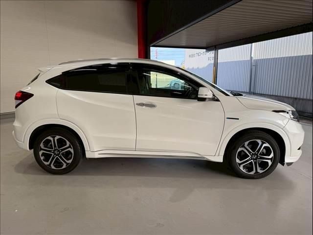 HONDA VEZEL HYBRID 2017