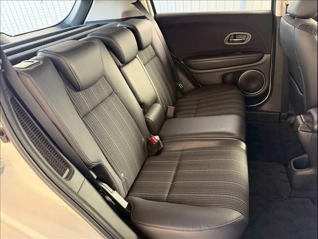 HONDA VEZEL HYBRID 2017