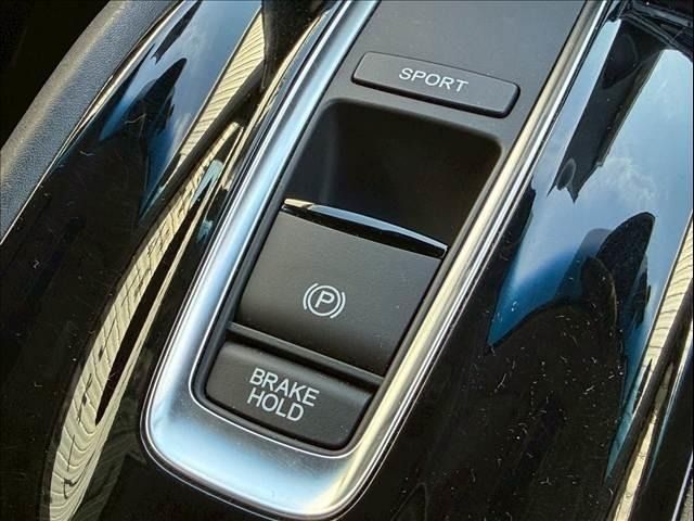 HONDA VEZEL HYBRID 2017