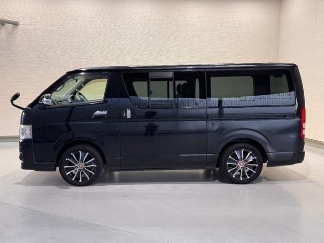 TOYOTA HIACE van 2WD 2013