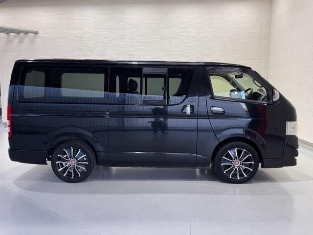 TOYOTA HIACE van 2WD 2013