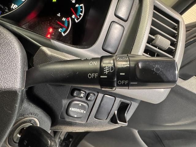 TOYOTA HIACE van 2WD 2013