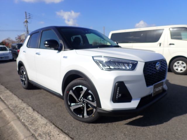 DAIHATSU ROCKY e-SMART HYBRID 2025