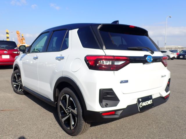 DAIHATSU ROCKY e-SMART HYBRID 2025